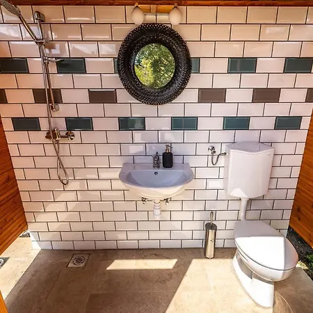 Vakantiehuis Lime Weekendhouse 1-2 Balatonakarattya