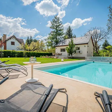 Holiday home Lime Weekendhouse 1-2 *
