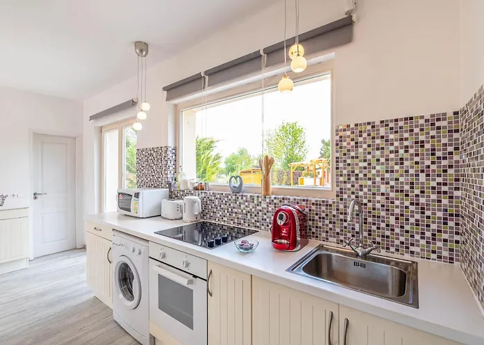 Lime Weekendhouse 1-2 Balatonakarattya