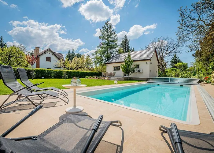 בית נופש Lime Weekendhouse 1-2 *